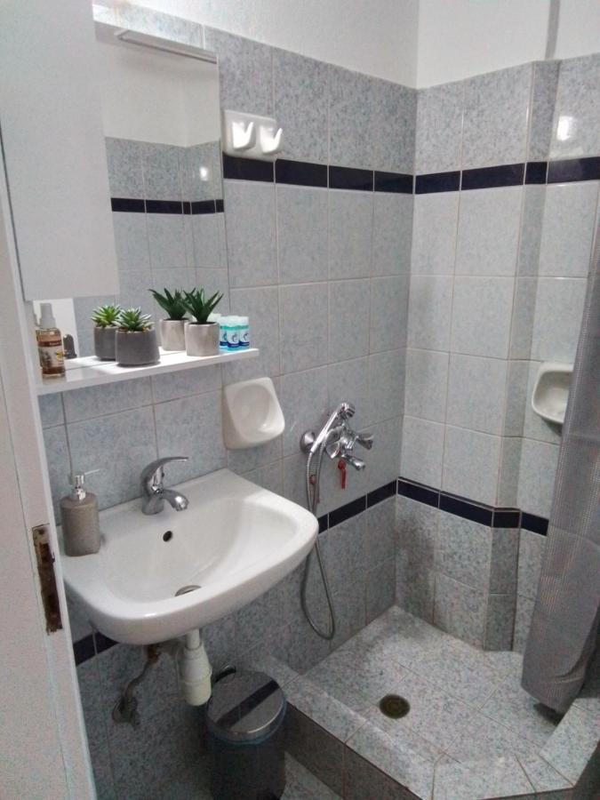 Appartamento George House Larissa Esterno foto